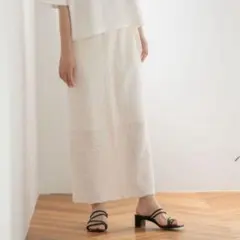 LOWRYSFARM フクレジャガードタイトスカートのサムネイル