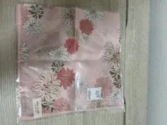 ポール&ジョー　ハンカチのサムネイル