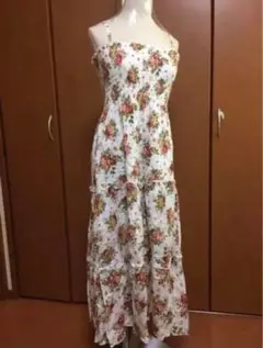 ヒラヒラワンピース )花柄♪ロングワンピース マキシワンピース キャミワンピース