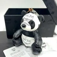 未使用級✨MCM バッグチャーム キーホルダー パンダのサムネイル