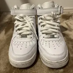 Nike Air Force 1 ホワイト ハイカットスニーカー