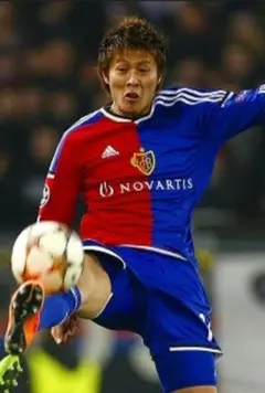 柿谷曜一朗　セレッソ大阪　サッカー　ユニフォーム　古着　香川真司　ゲームシャツ 香川真司と柿谷曜一朗、大阪で再会！ファッションはこんな感じ