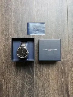 TOMMY HILFIGER アナログ腕時計 ブラック（電池切れ）