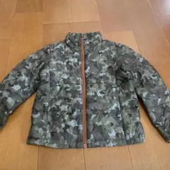 ユニクロ 迷彩 ダウン ジャケット 130