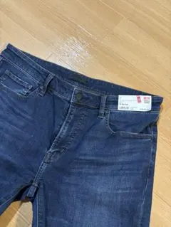 未使用　UNIQLO ユニクロ　ウルトラストレッチ　スキニーフィットジーンズ