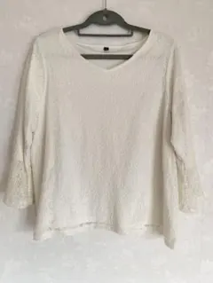 レース模様入りブラウスLLサイズ