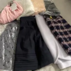 おまとめ　大分寒い！！ニット&スカート8点　美人百科etcお値下げしまいた！！