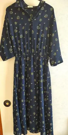 earth music&ecology 花柄ロングワンピース 七分袖 ネイビー