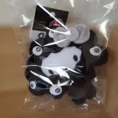 サンリオ黒ミャクミャクキティ　カラビナ