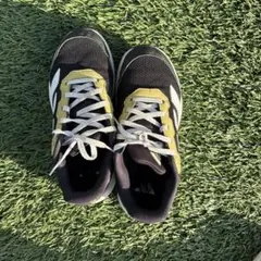 adidas キッズスニーカー 23.0cm ブラック