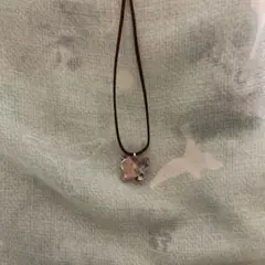 スワロフスキー　蝶々　ネックレス
