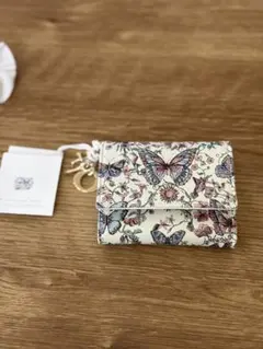 DIOR 三つ折り財布 バタフライ柄 花柄のサムネイル