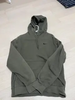 NIKE パーカー オリーブカラー