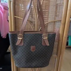 Celine ブラウンレザートートバッグ