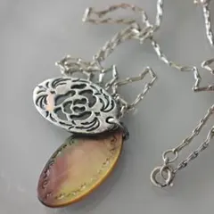 agete ネックレス シェル 透かし彫り チャーム 薔薇 SILVER製のサムネイル