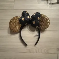 ディズニー スパンコールカチューシャ 黒金
