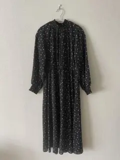 Discord・星柄黒長袖ワンピース
