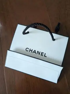 CHANEL ショップ袋 ホワイト 小