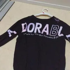 DORABL プリント Tシャツ 黒