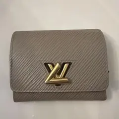 LOUIS VUITTON エピ ポルトフォイユ ツイスト コンパクトのサムネイル