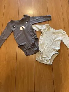H&M クマと恐竜柄ロンパース2点セット