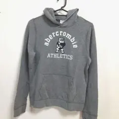 Abercrombieグレーパーカー　キッズM