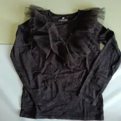 2度ほど着用　H&M　140　ブラック　黒　ロンＴ