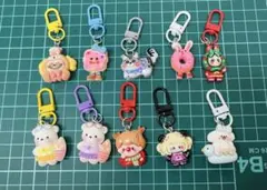 【ハンドメイド】可愛い ミニミニ キーホルダー10個セットプレゼント付き