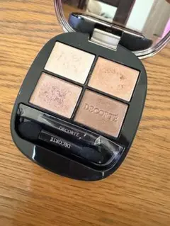 コスメデコルテスキンシャドウ02little teddy bear