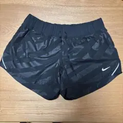 NIKE ショートパンツ　トレーニングパンツ　サイズL