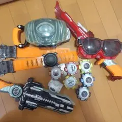 仮面ライダーゴースト 変身ベルト&アイコン7つ、セイバー2つ