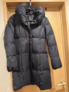 INED！ネイビーダウンコート。美品一部難あり
