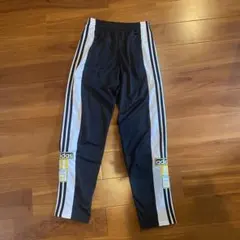 希少【adidas】 S男女兼用トラックパンツ スナップボタン(状態良)のサムネイル