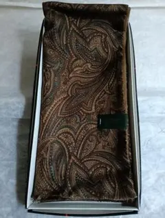 未使用品　シルクとウール　マフラー　ペイズリー柄