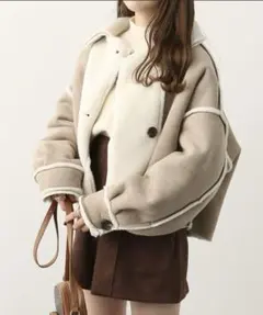 リバーシブルムートンボアモコモココート