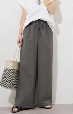 relume ワイドパンツ