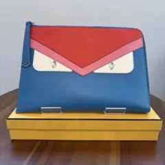 FENDI クラッチバッグ ユニークデザイン