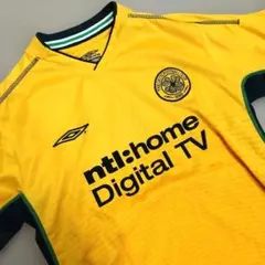 希少セルティックFC2000～1年ユニホームawayUMBRO - メルカリ