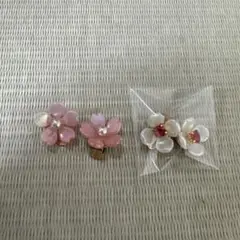 小ぶりな花　イヤリング　 2ペアセット　ピンク　白　桜