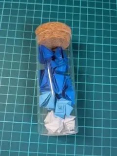 折り紙の貝パーツ ガラス瓶入り