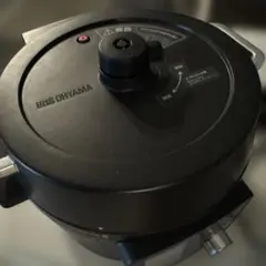 アイリスオーヤマ 電気圧力鍋2.2Lのサムネイル