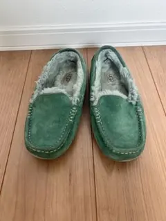 アグ　UGG グリーン スエード モカシン 24cm 新品　未使用 2026年最新】UGG レディース モカシンの人気アイテム - メルカリ