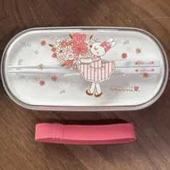 《Lalaさま専用》kp 子ども用弁当箱 ウサギと花のデザインのサムネイル
