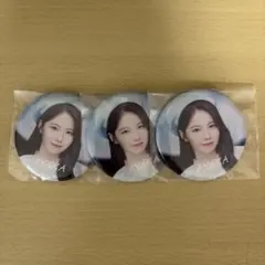 NiziU AYAKA アヤカ BLUE MOON 缶バッジ