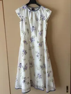 レッセパッセ　ワンピースのサムネイル