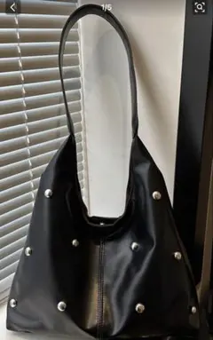 Item thumbnail for item 772334d9-2d60-4eb5-8464-ec3672395f40