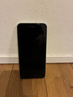 iPhone SE2 128GB ホワイトのサムネイル