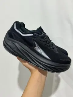 Altra アルトラ VIA OLYMPUS スニーカー ブラック