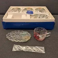 【未使用】 昭和レトロ ガラス製 グレープ柄 カップ＆ソーサー 5客セット 箱付