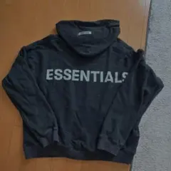 ESSENTIALSパーカー